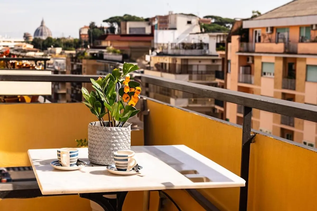Upper San Pietro Apartment Rome